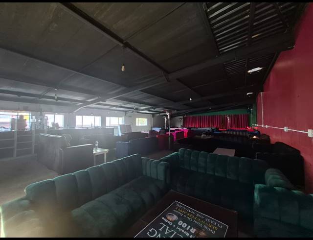 634M² OFFICE FOR SALE IN MELVILLE